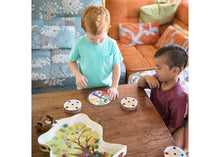 將圖片載入圖庫檢視器 美國 Educational Insights The Sneaky, Snacky Squirrel Game!® 松鼠收集橡果遊戲